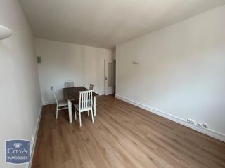  Appartement à louer 3 pièces 60 m²