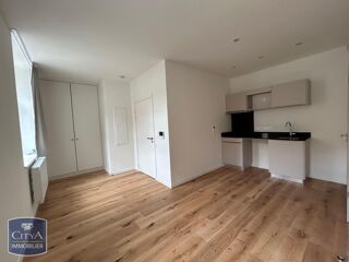  Appartement à louer 1 pièce 27 m²
