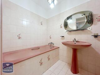 Appartement à louer 3 pièces 67 m²