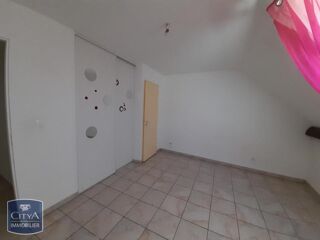  Appartement à louer 3 pièces 72 m²