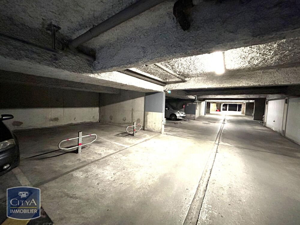 location Parking / Garage Chambéry (73000)