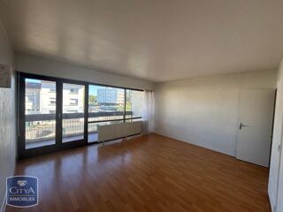  Appartement à louer 1 pièce 29 m²