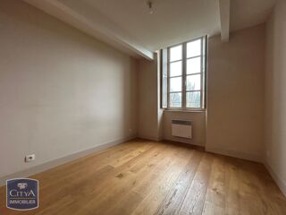  Appartement à louer 2 pièces 45 m²