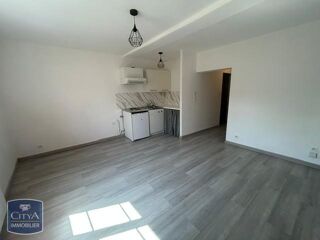  Appartement à louer 2 pièces 36 m²