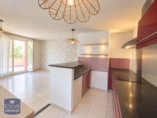  Appartement à louer 3 pièces 63 m²