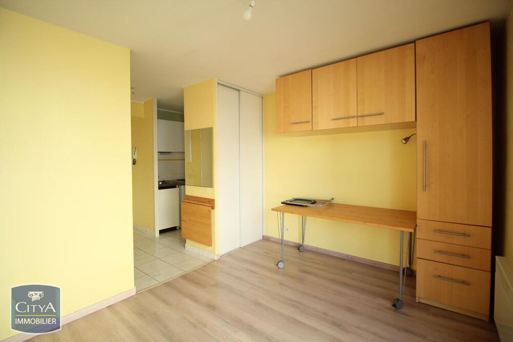 Réf. : GES75470137-77 À LOUER : Appartement T1 situé à D....