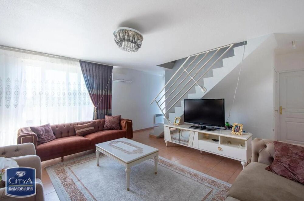 location Appartement - 5 pièce(s) - 92 m² Miramas (13140)