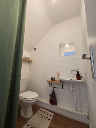  Appartement à louer 5 pièces 99 m²
