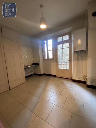  Appartement � louer 2 pi�ces 55 m�