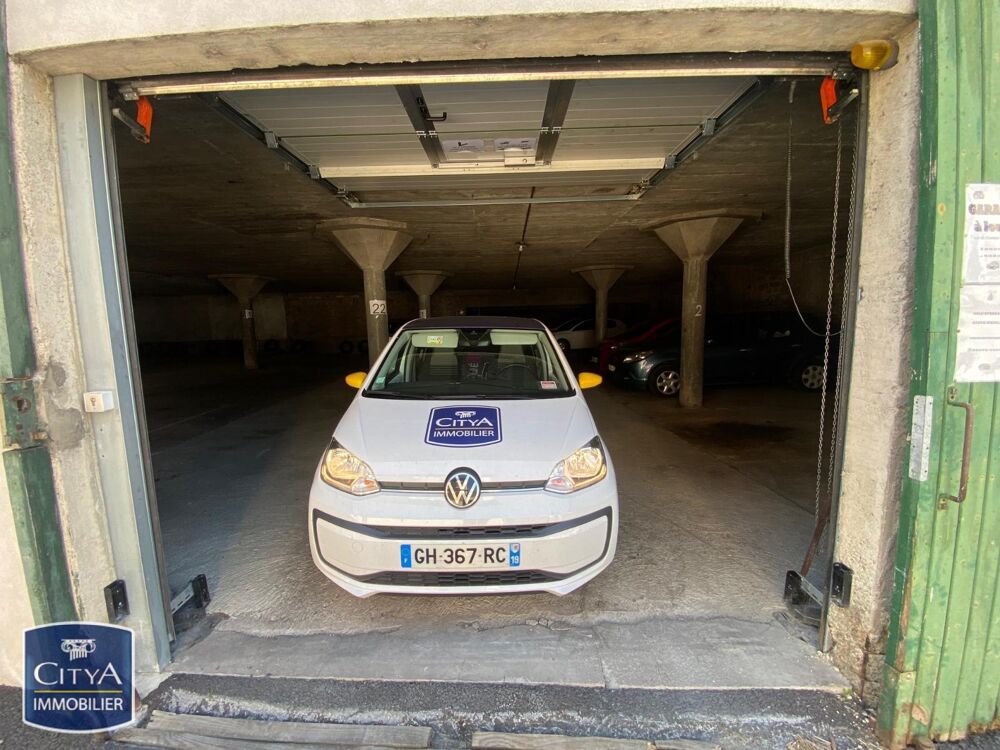 location Parking / Garage Tulle (19000)