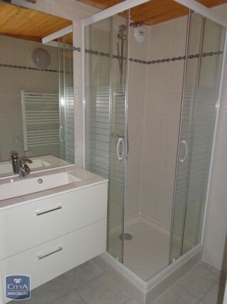  Appartement à louer 2 pièces 44 m²
