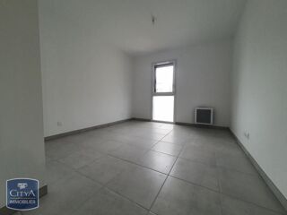  Appartement à louer 2 pièces 42 m²