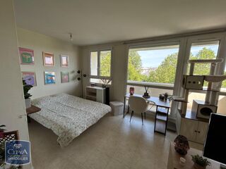  Appartement à louer 1 pièce 33 m²