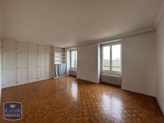  Appartement à louer 3 pièces 80 m²