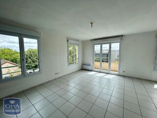  Appartement à louer 2 pièces 47 m²