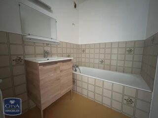  Appartement à louer 2 pièces 52 m²