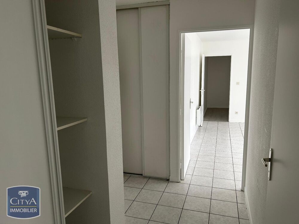 location Appartement - 2 pièce(s) - 54 m² Montereau-Fault-Yonne (77130)