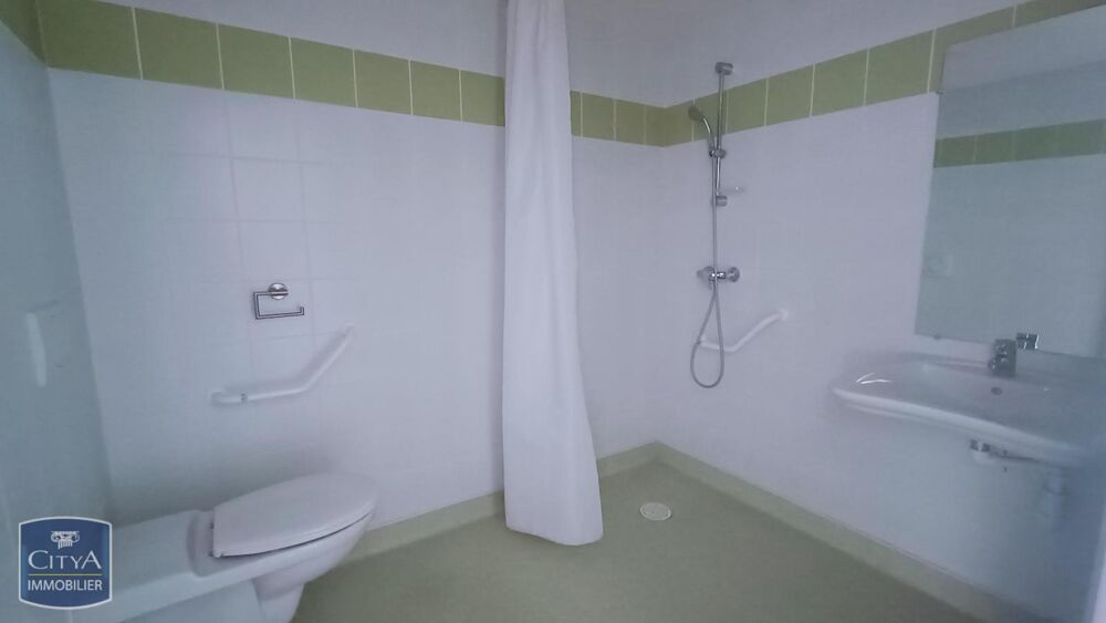 À LOUER : Appartement T3 situé à Buzancais, dans le dépa....