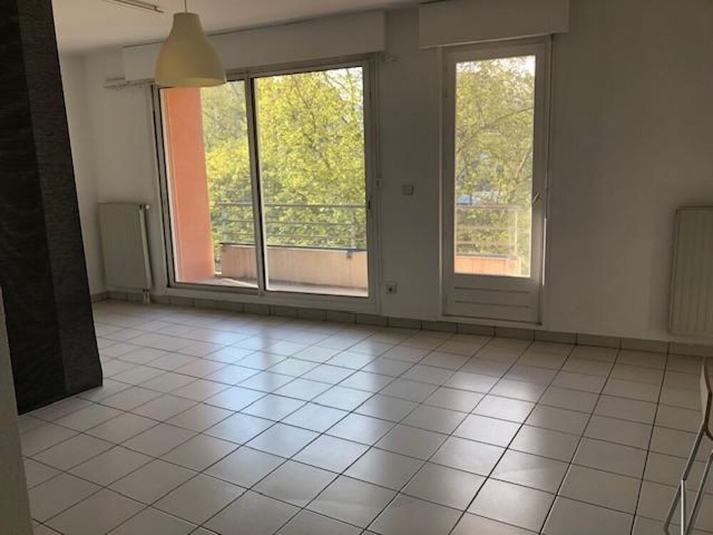 T1 ST ETIENNE NORD - secteur la Terrasse dans copropriét....