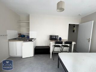  Appartement à louer 1 pièce 19 m²