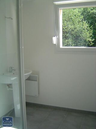  Maison à louer 6 pièces 115 m²