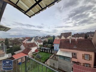  Appartement à louer 3 pièces 73 m²