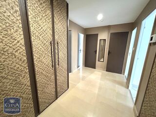  Appartement � louer 3 pi�ces 74 m�