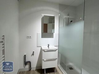  Appartement à louer 2 pièces 46 m²
