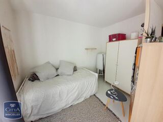  Appartement à louer 1 pièce 27 m²