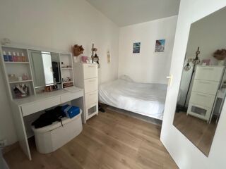  Appartement à louer 1 pièce 32 m²