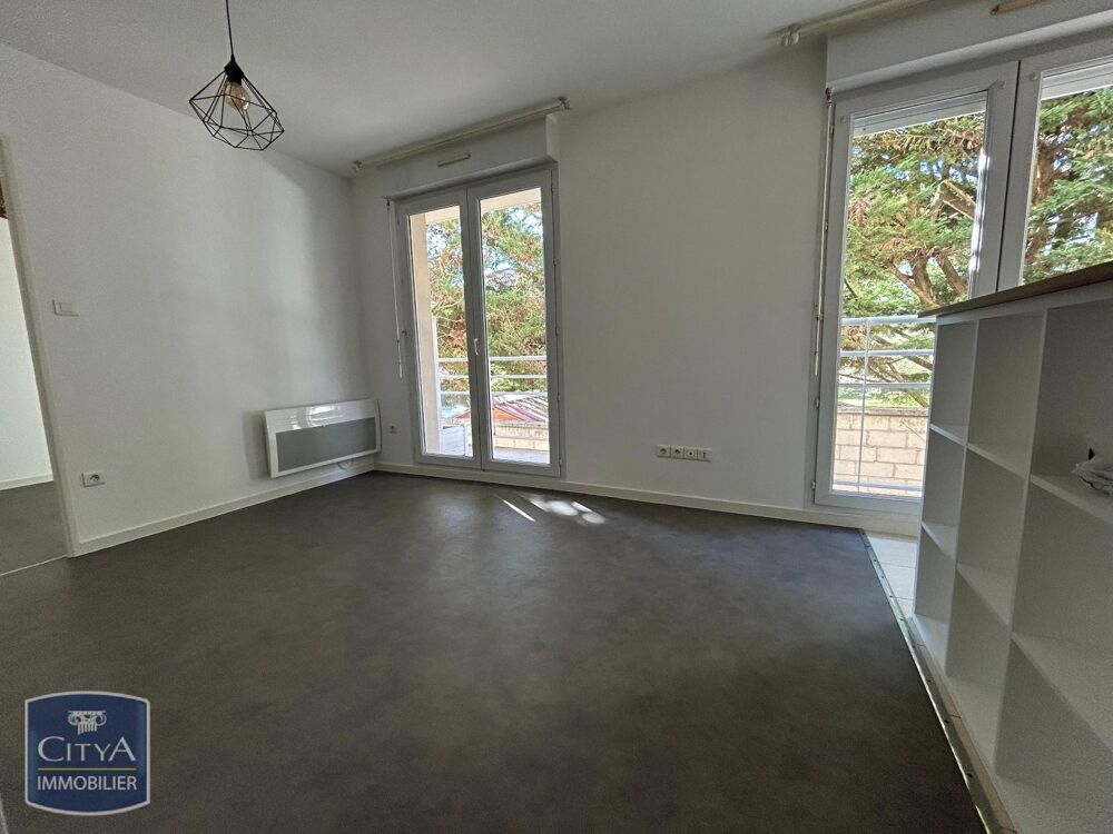 location Appartement - 2 pièce(s) - 29 m² Poitiers (86000)