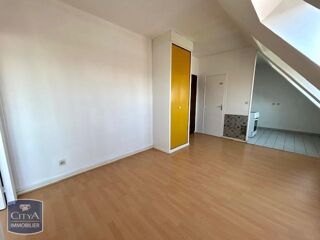  Appartement à louer 2 pièces 32 m²