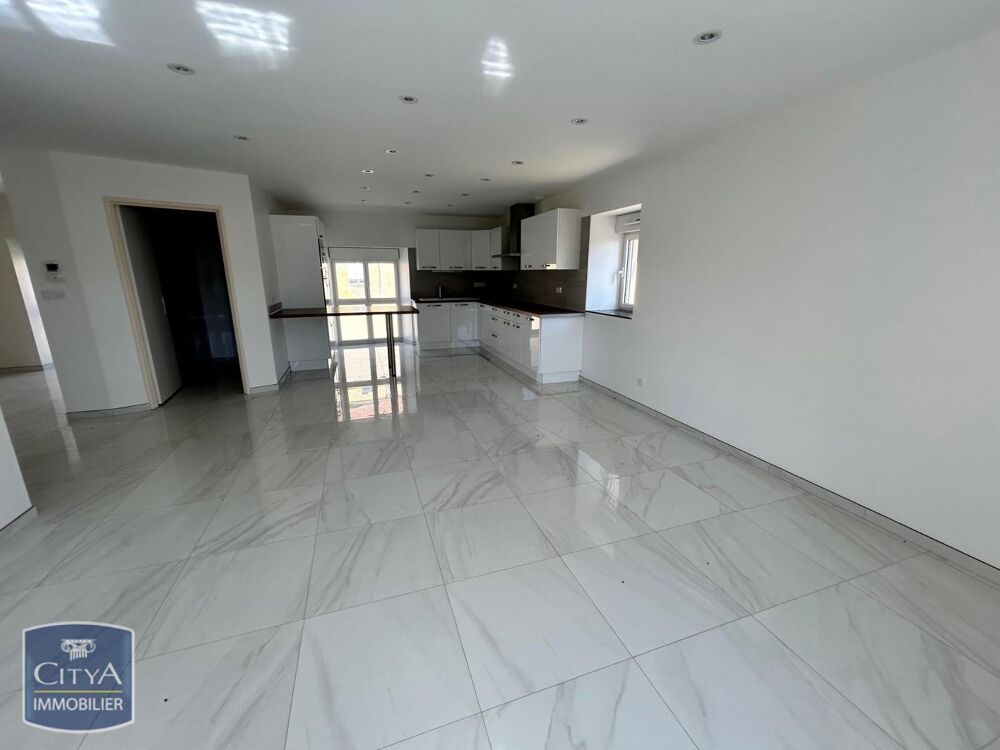 location Appartement - 3 pièce(s) - 96 m² Saint-Marcel (08460)