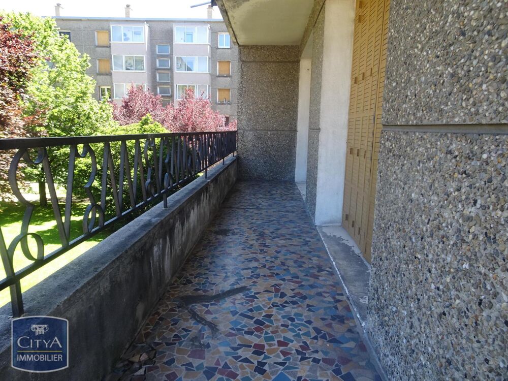 SAINT EGREVE, 16 rue des Echelles, dans un secteur calme....