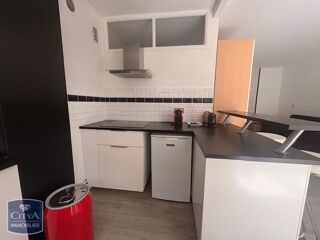  Appartement à louer 1 pièce 33 m²