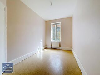  Appartement � louer 3 pi�ces 79 m�