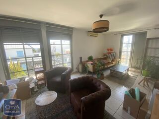  Appartement à louer 3 pièces 75 m²