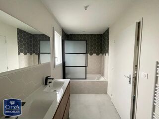  Maison à louer 5 pièces 122 m²