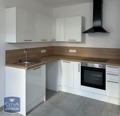  Appartement  louer 4 pices 82 m