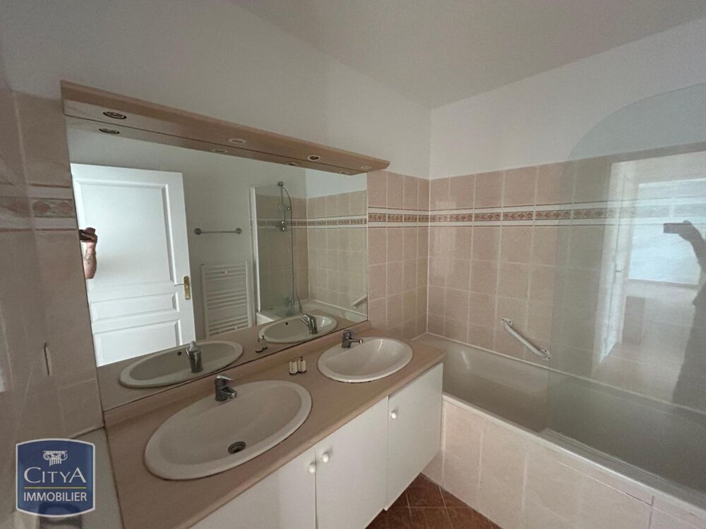 location Appartement - 3 pièce(s) - 64 m² Miramas (13140)