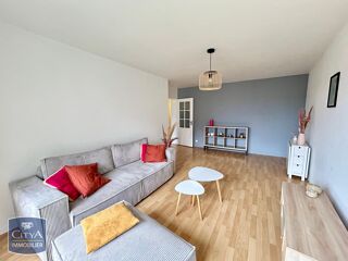  Appartement à louer 3 pièces 66 m²