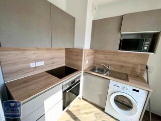  Appartement à louer 2 pièces 