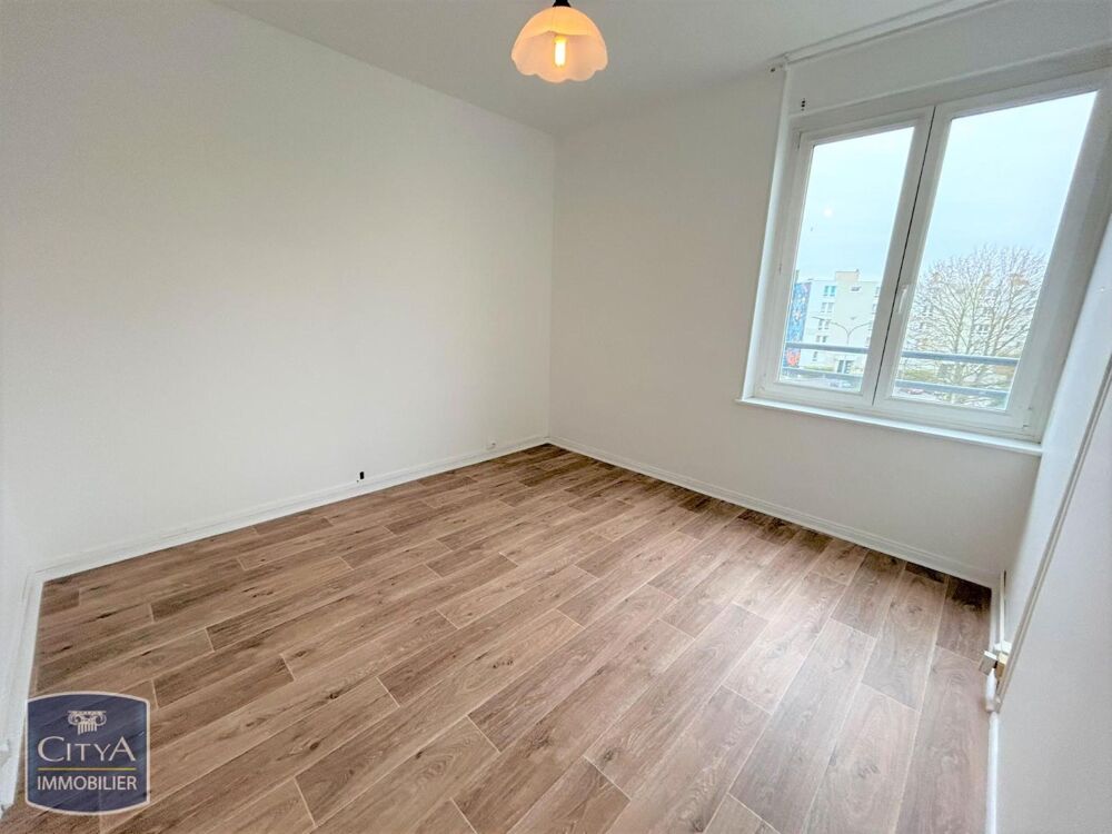 location Appartement - 3 pièce(s) - 59 m² Laon (02000)