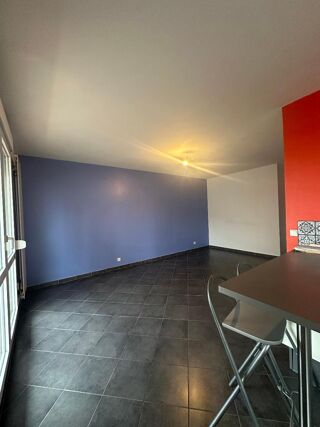  Appartement à louer 3 pièces 68 m²