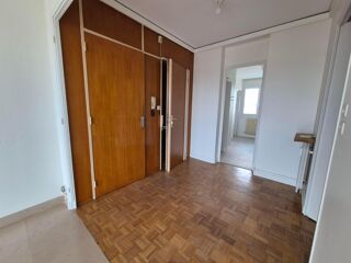  Appartement � louer 4 pi�ces 85 m�