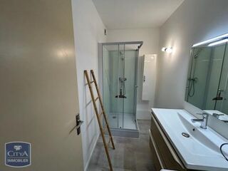  Appartement à louer 1 pièce 35 m²