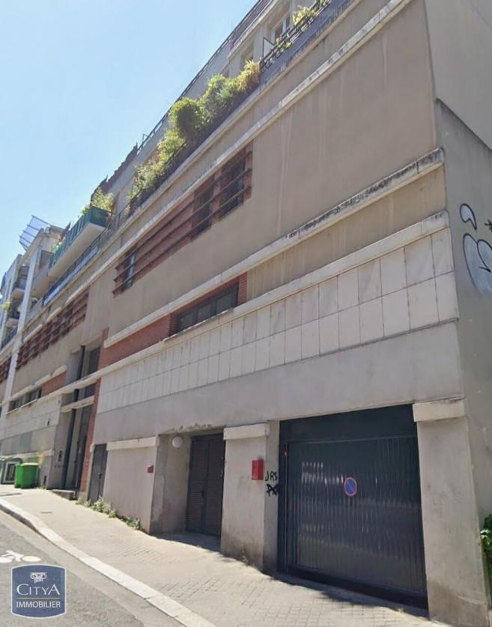 location Parking / Garage Paris 19