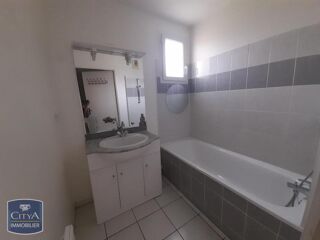  Appartement à louer 3 pièces 63 m²