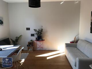  Appartement à louer 1 pièce 33 m²