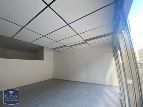   Location / Local Commercial 